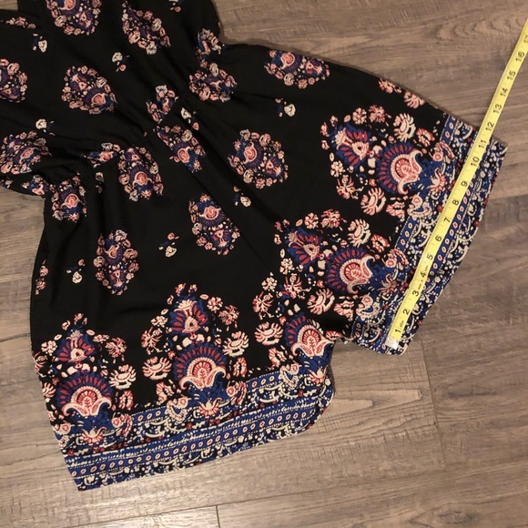 Rags To Riches Romper - Picture 13 of 16